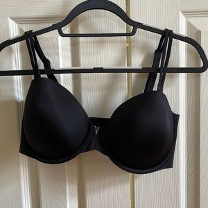 Victoria’s Secret multi way bra 36DD